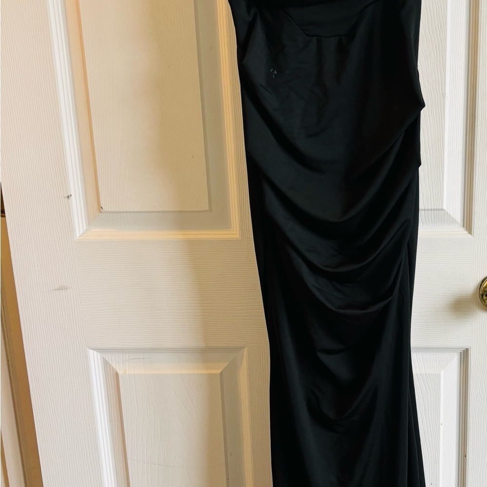 Elegant Black Evening Dresses